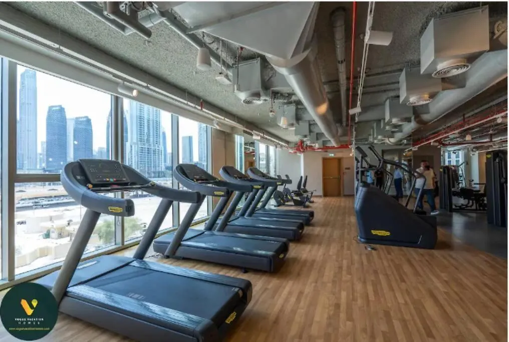 Downtown Views II - Vogue One Bedroom Apartment With Balcony, Opposite Dubai Mall Skybridge