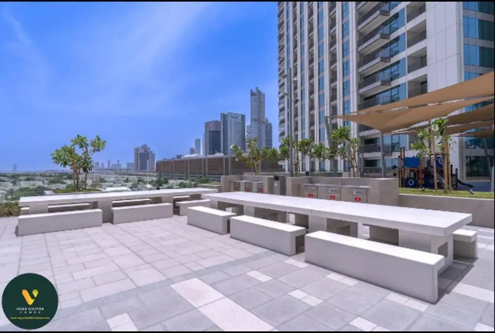 Downtown Views II - Vogue One Bedroom Apartment With Balcony, Opposite Dubai Mall Skybridge