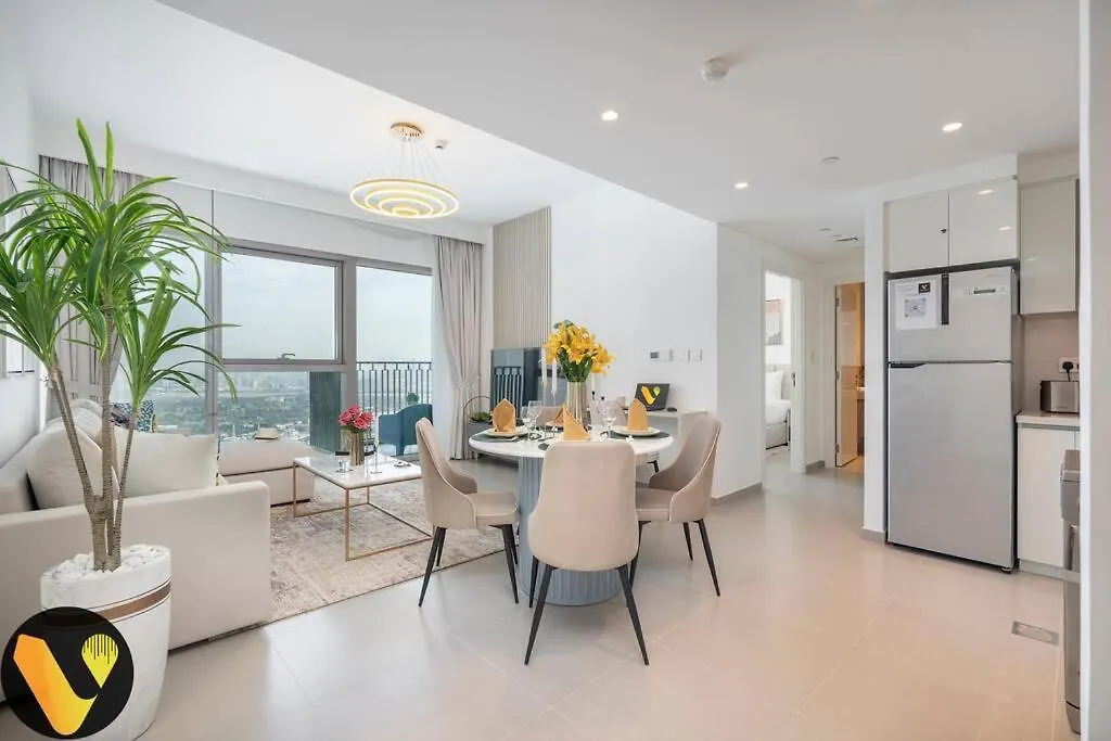Downtown Views II - Vogue One Bedroom Apartment With Balcony, Opposite Dubai Mall Skybridge
