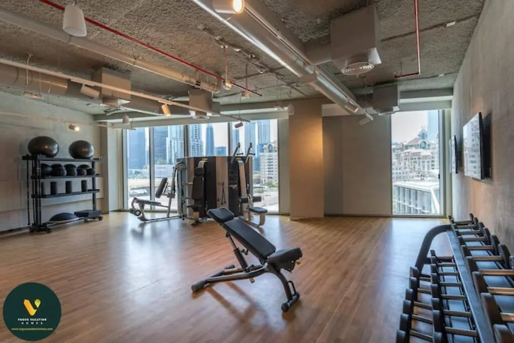 Downtown Views II - Vogue One Bedroom Apartment With Balcony, Opposite Dubai Mall Skybridge